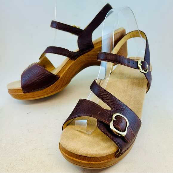 Dansko Shoes - Dansko Brown Leather Ankle Buckle Sandi Clog Sandals, size 41 10.5 11
